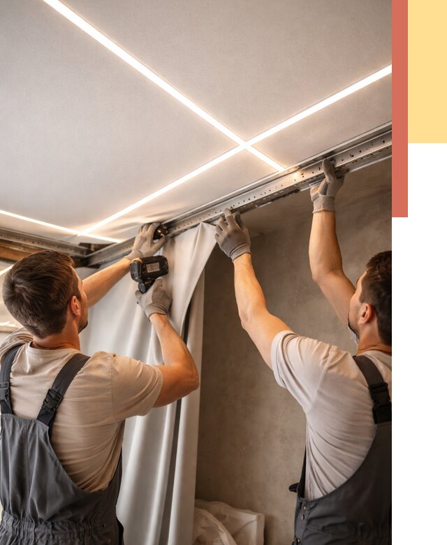 Монтаж натяжного потолка со световыми линиями в Узловой от 1222 руб. | ОТДЕЛОЧНИК-Злв