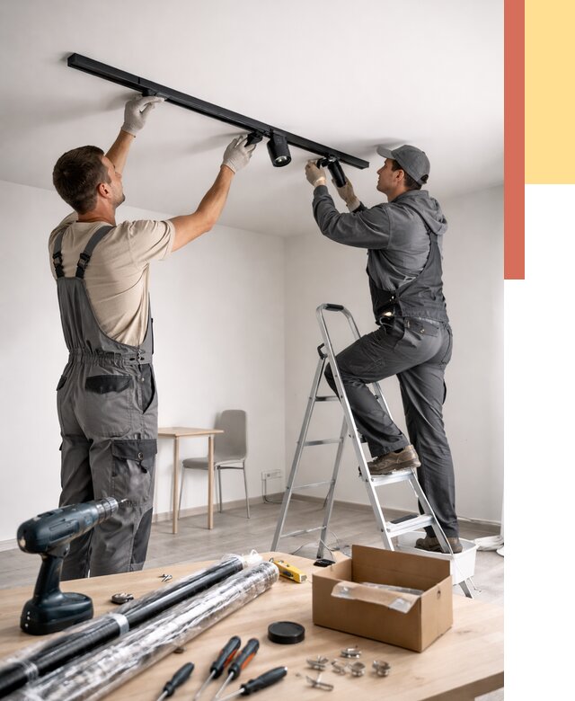 Установка трековых светильников в натяжной потолок в Узловой от 4278 руб. | ОТДЕЛОЧНИК-Злв